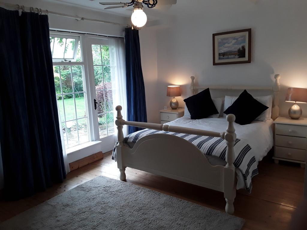 The Townhouse Accommodation Carrick on Shannon Exteriör bild