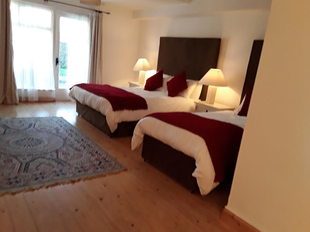 The Townhouse Accommodation Carrick on Shannon Exteriör bild